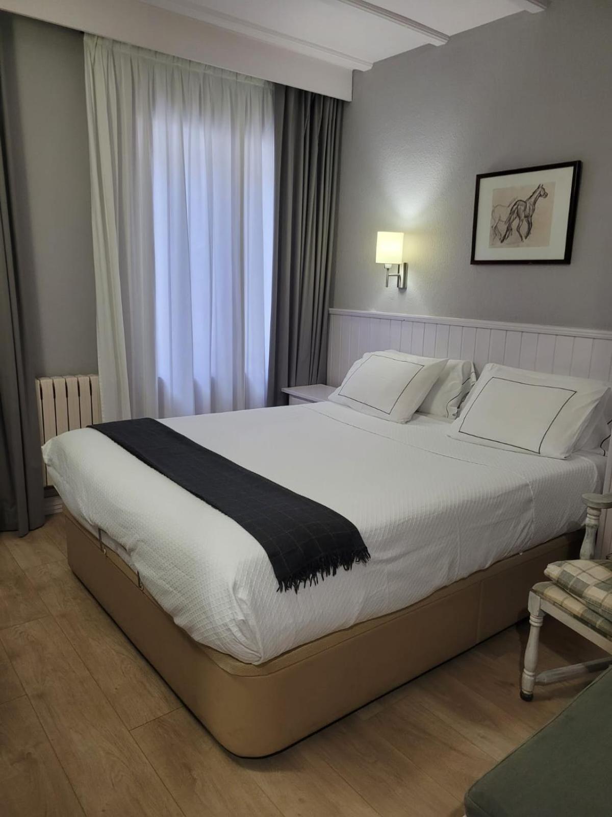 Hotel Ribaeta Vielha e Mijaran Buitenkant foto